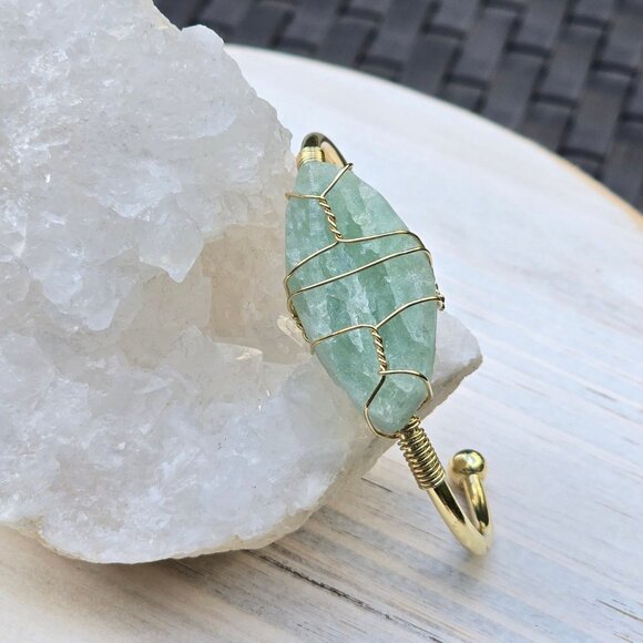 Fluorite Wire Wrap Cuff – 14Kt Gold Over Copper – Clarity & Flow Talisman - Picture 4 of 11